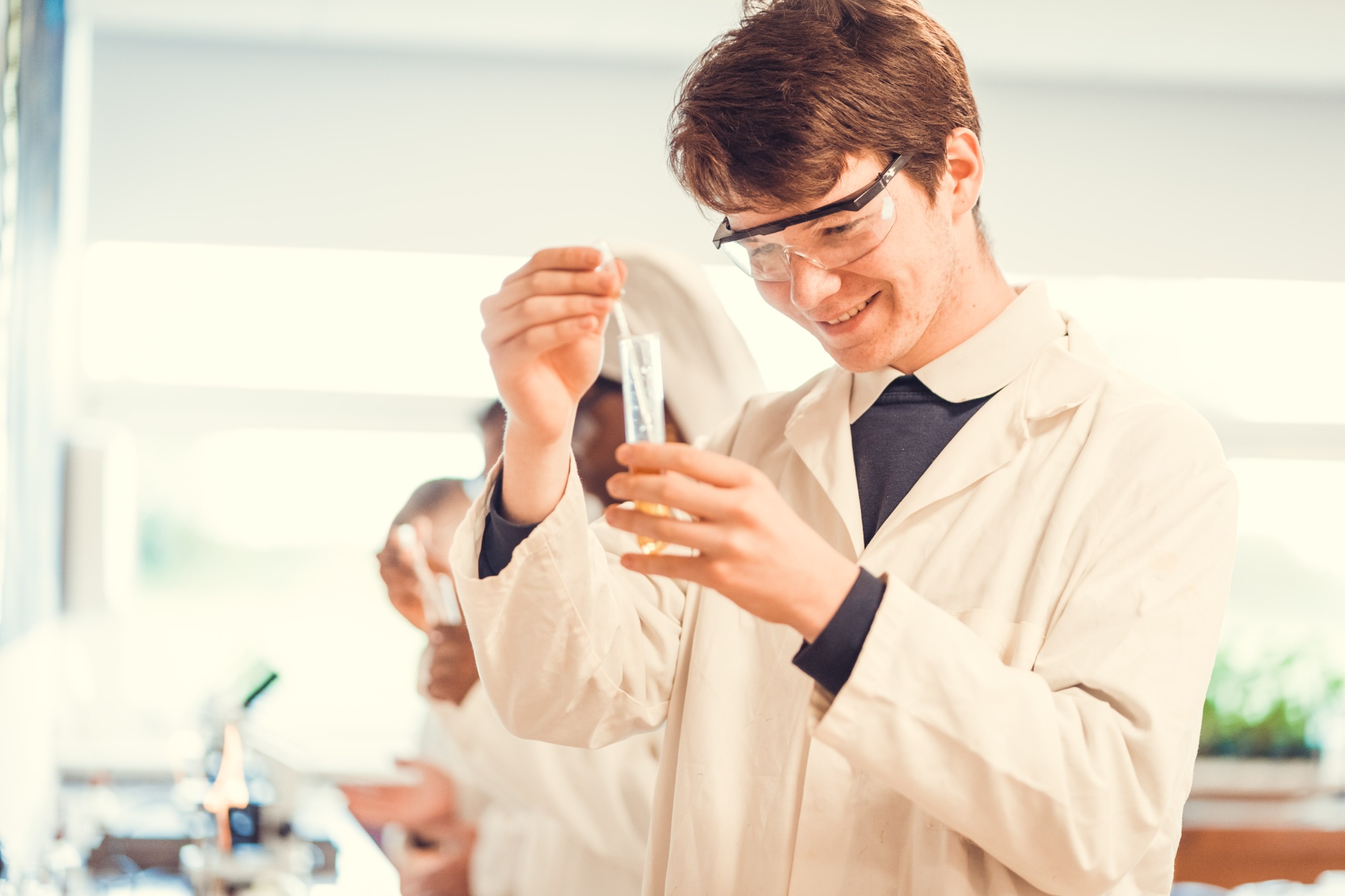 Student in the lab experimenting
